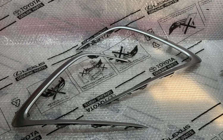 Молдинг бампера camry v75 за 25 000 тг. в Шымкент