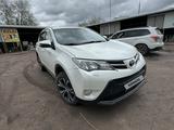 Toyota RAV4 2015 года за 11 200 000 тг. в Тараз