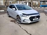 Hyundai Elantra 2018 года за 8 500 000 тг. в Астана