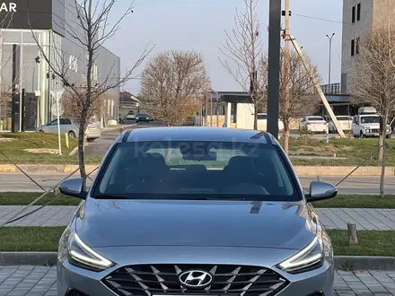 Hyundai i30 2022 года за 10 500 000 тг. в Шымкент – фото 3