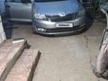 Skoda Rapid 2013 года за 2 990 000 тг. в Уральск – фото 2