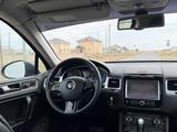 Volkswagen Touareg 2012 годаүшін9 500 000 тг. в Астана – фото 5