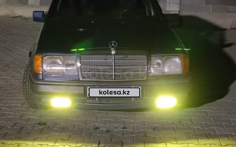 Mercedes-Benz E 200 1991 годаүшін900 000 тг. в Семей