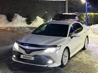 Toyota Camry 2018 годаүшін14 600 000 тг. в Семей