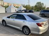 Toyota Camry 2013 года за 6 250 000 тг. в Актобе – фото 5