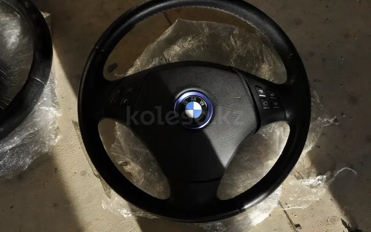 BMW E90 руль за 40 000 тг. в Астана
