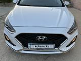 Hyundai Sonata 2021 года за 10 200 000 тг. в Шымкент – фото 3