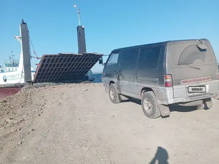 Mitsubishi Delica 1993 года за 2 200 000 тг. в Усть-Каменогорск – фото 3