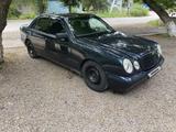 Mercedes-Benz E 240 1998 года за 2 050 000 тг. в Актобе – фото 5