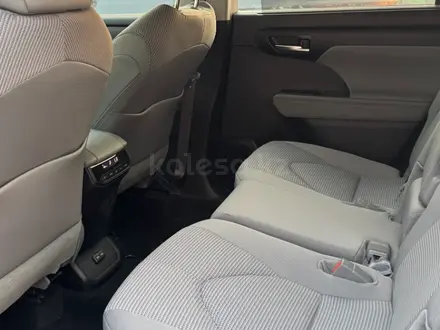 Toyota Highlander Luxe 2025 года за 23 100 000 тг. в Уральск – фото 6