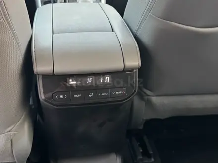 Toyota Highlander Luxe 2025 года за 23 100 000 тг. в Уральск – фото 7