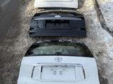 Крышка багажника Prado 150 за 4 000 тг. в Алматы – фото 4