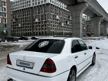 Mercedes-Benz C 280 1993 года за 2 690 000 тг. в Астана