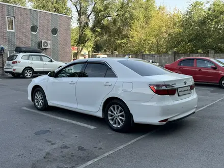 Toyota Camry 2015 года за 10 800 000 тг. в Алматы – фото 4