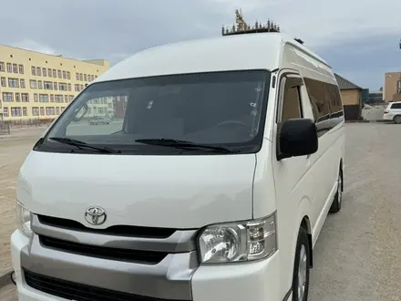 Toyota Hiace 2016 года за 16 800 000 тг. в Актау