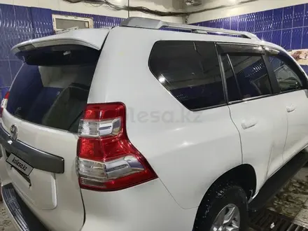 Toyota Land Cruiser Prado 2015 года за 16 000 000 тг. в Актобе – фото 13