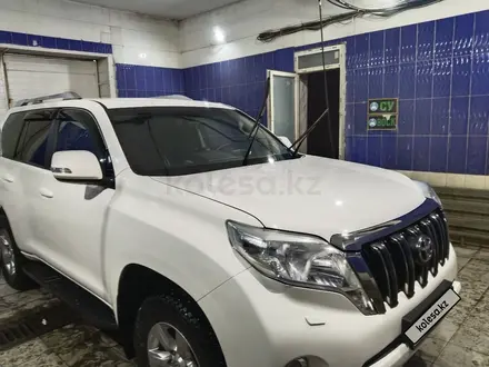 Toyota Land Cruiser Prado 2015 года за 16 000 000 тг. в Актобе – фото 18