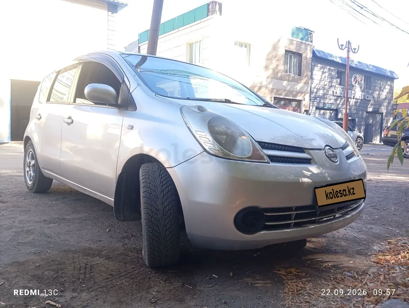 Nissan Note, 2005