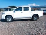 Toyota Hilux 2013 года за 9 800 000 тг. в Алматы