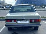 Mercedes-Benz E 300 1983 года за 750 000 тг. в Тараз