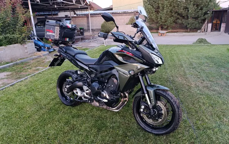 Yamaha  MT-09 Tracer (FJ-09) 2019 годаүшін5 200 000 тг. в Алматы