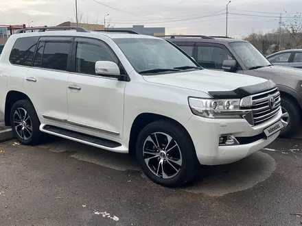 Toyota Land Cruiser 2016 года за 32 500 000 тг. в Павлодар