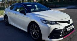 Toyota Camry 2021 года за 15 000 000 тг. в Астана