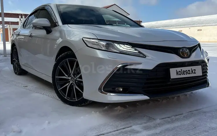 Toyota Camry 2022 года за 21 000 000 тг. в Кызылорда