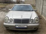 Mercedes-Benz E 320 1998 годаүшін4 600 000 тг. в Шу – фото 3