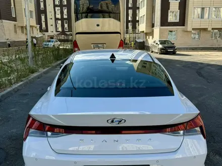 Hyundai Elantra 2022 года за 9 000 000 тг. в Шымкент – фото 22