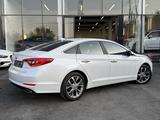 Hyundai Sonata 2015 года за 10 300 000 тг. в Шымкент – фото 4