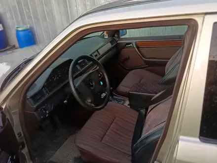 Mercedes-Benz E 230 1990 года за 1 250 000 тг. в Алматы – фото 15