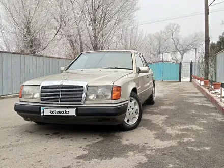 Mercedes-Benz E 230 1990 года за 1 250 000 тг. в Алматы – фото 2