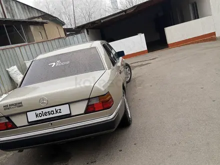Mercedes-Benz E 230 1990 года за 1 250 000 тг. в Алматы – фото 7