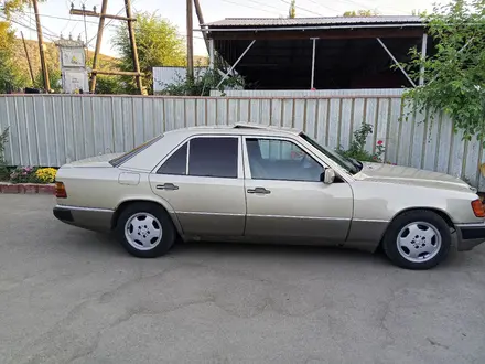 Mercedes-Benz E 230 1990 года за 1 250 000 тг. в Алматы – фото 9