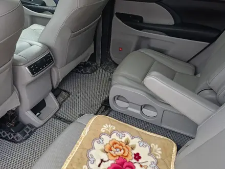 Toyota Highlander 2016 года за 12 500 000 тг. в Атырау – фото 3