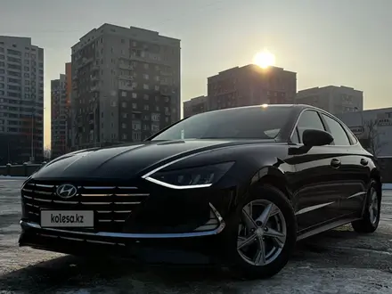 Hyundai Sonata 2020 года за 12 000 000 тг. в Алматы – фото 15