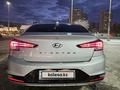 Hyundai Elantra 2019 года за 8 500 000 тг. в Астана – фото 4