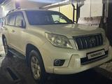 Toyota Land Cruiser Prado 2011 года за 16 304 295 тг. в Петропавловск – фото 2