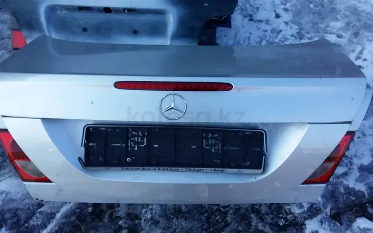 Крышка багажника Mercedes clk clk200 w209үшін45 000 тг. в Семей