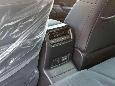 Toyota Land Cruiser Prado Luxe 2026 года за 35 800 000 тг. в Семей – фото 20