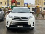 Toyota Highlander 2016 годаүшін11 500 000 тг. в Жанаозен – фото 3