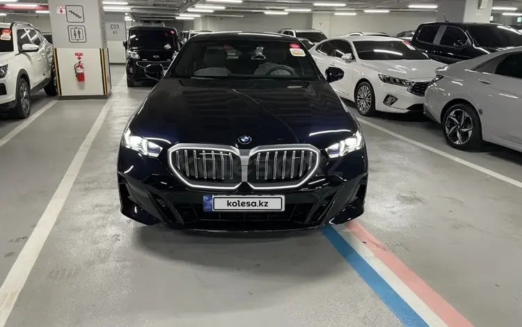 BMW 530 2024 года за 38 000 000 тг. в Алматы