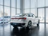 Audi Q8 e-tron 55 S line 2023 года за 36 500 000 тг. в Алматы – фото 4