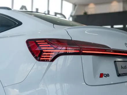 Audi Q8 e-tron 55 S line 2023 года за 36 500 000 тг. в Алматы – фото 9