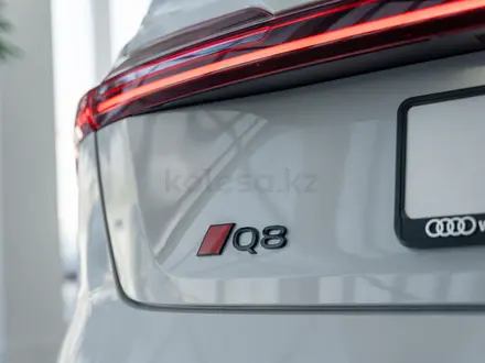 Audi Q8 e-tron 55 S line 2023 года за 36 500 000 тг. в Алматы – фото 10