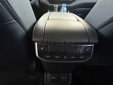 Toyota Highlander 2023 года за 26 000 000 тг. в Шымкент – фото 8