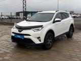 Toyota RAV4 2019 года за 11 600 000 тг. в Караганда