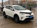 Toyota RAV4 2019 года за 11 600 000 тг. в Караганда – фото 3