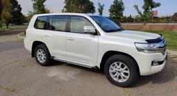 Toyota Land Cruiser 2020 годаүшін35 500 000 тг. в Алматы